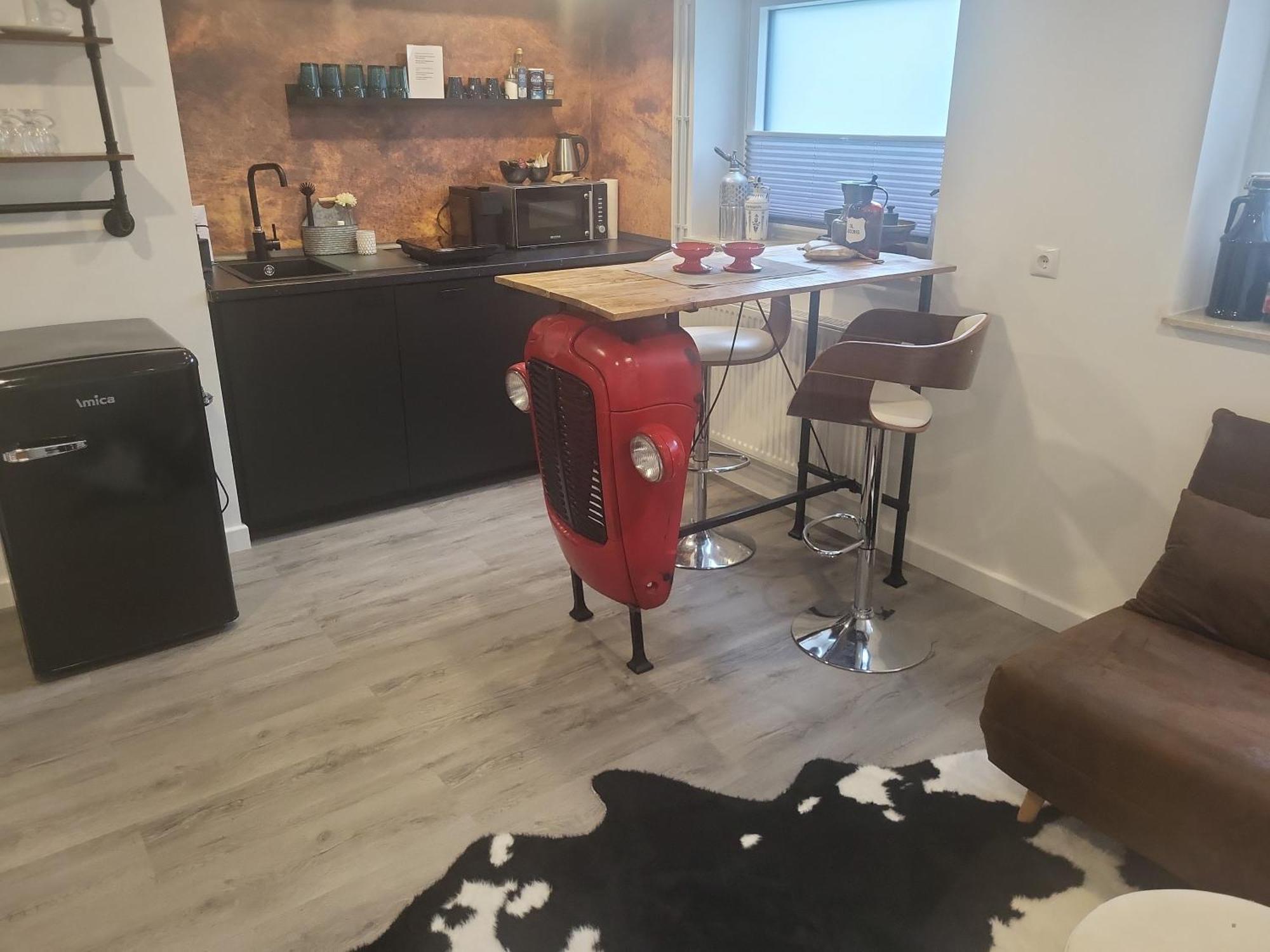 Buehl, Zentral Und Ruhig, Soutterain Apartment *
